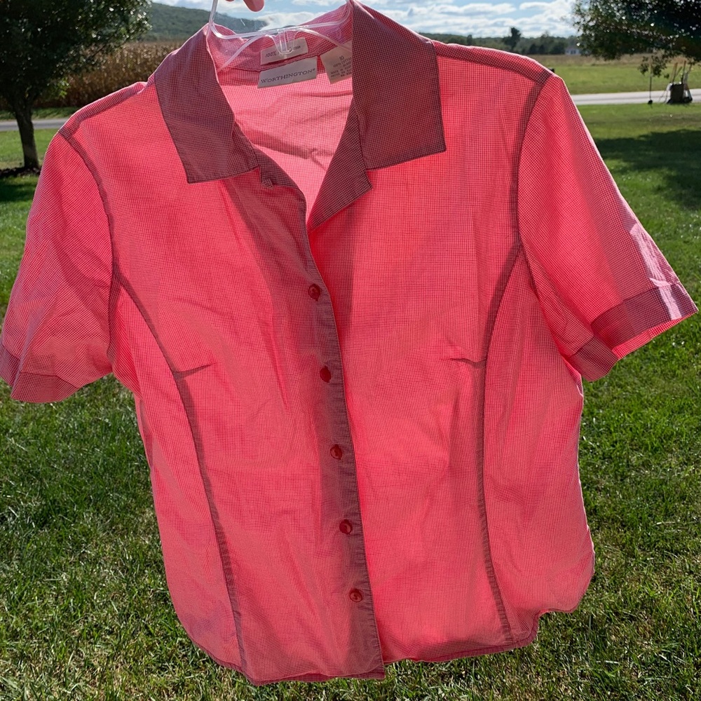 Short sleeve shirt